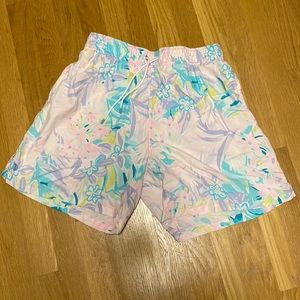 Lilly Pulitzer Mens swim trunks